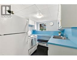 1320 Bond St, Victoria, BC V8S1C4 Photo 42