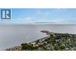 1320 Bond St, Victoria, BC V8S1C4 Photo 53