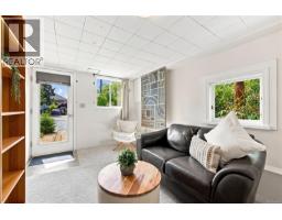 1320 Bond St, Victoria, BC V8S1C4 Photo 36