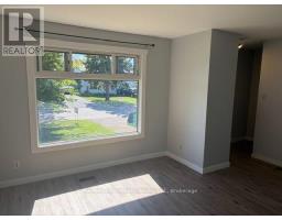 137 Inglewood Crescent N, Thunder Bay, ON P7C2E8 Photo 10