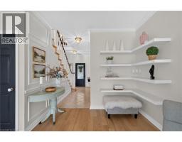 Laundry room - 112 Fairwood Place W, Burlington, ON L7T4B6 Photo 6