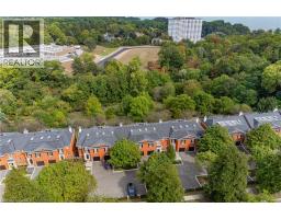 112 Fairwood Place W, Burlington, ON L7T4B6 Photo 48