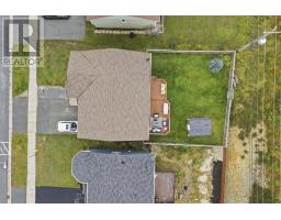 91 Ladysmith Drive thumbnail 3