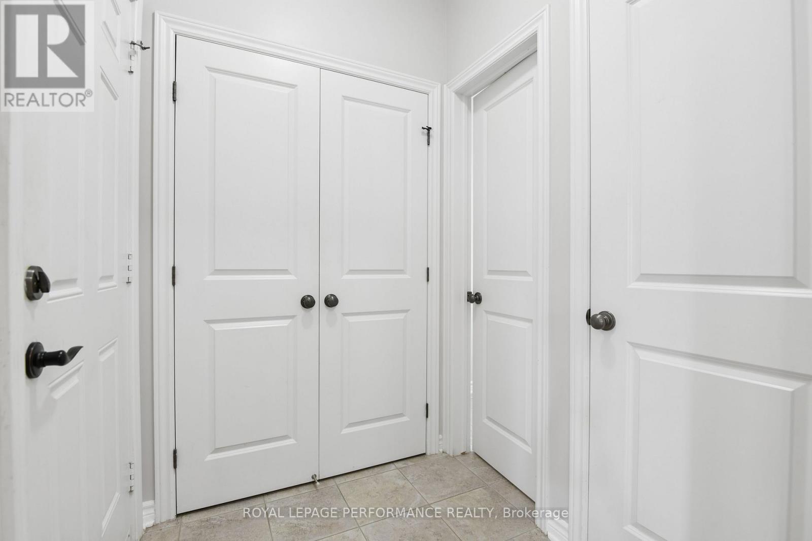 261 BULRUSH CRESCENT - 20