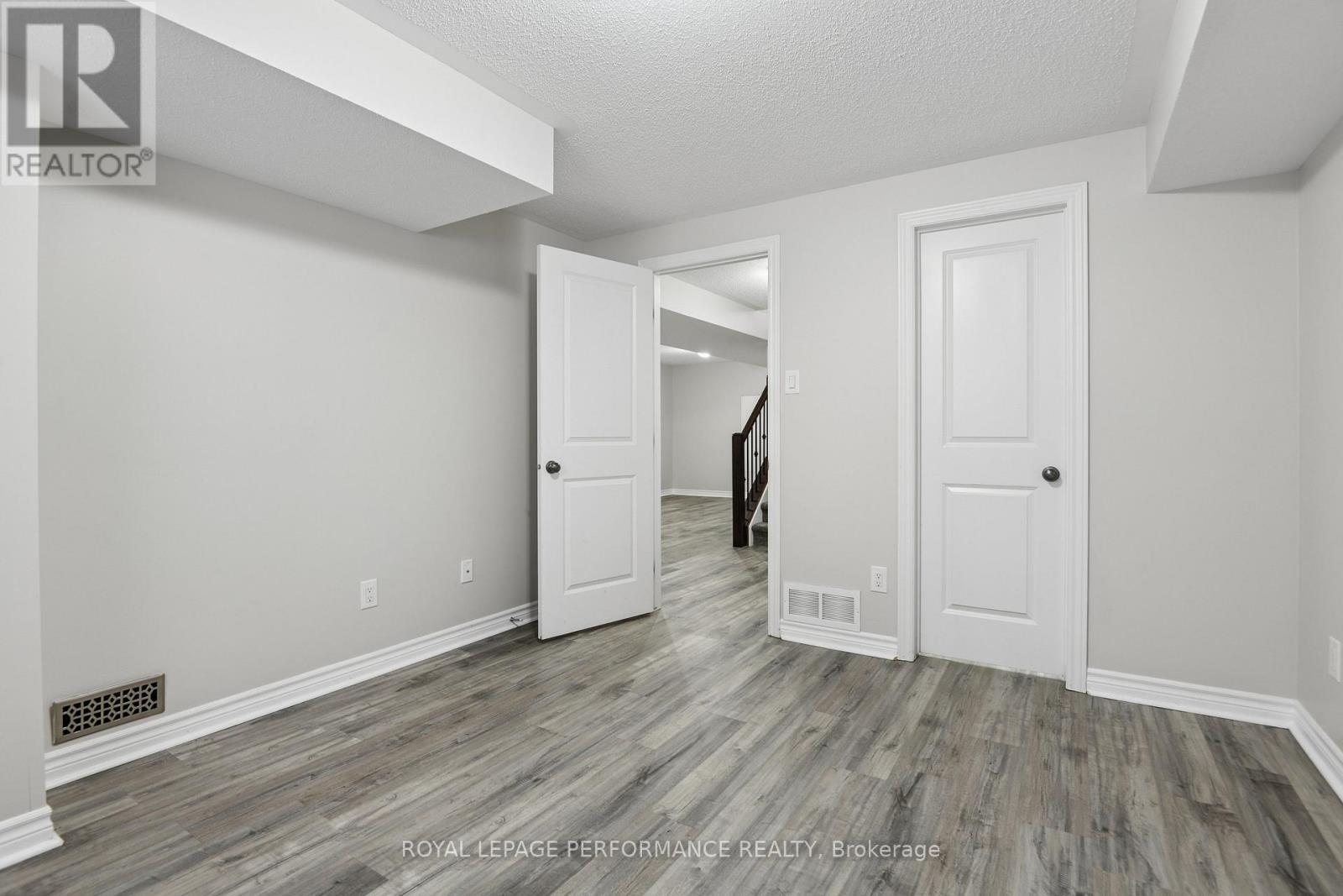 261 BULRUSH CRESCENT - 35