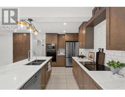 Kitchen - 1365 Baden Avenue, Ottawa, ON K1T1V8 Photo 10