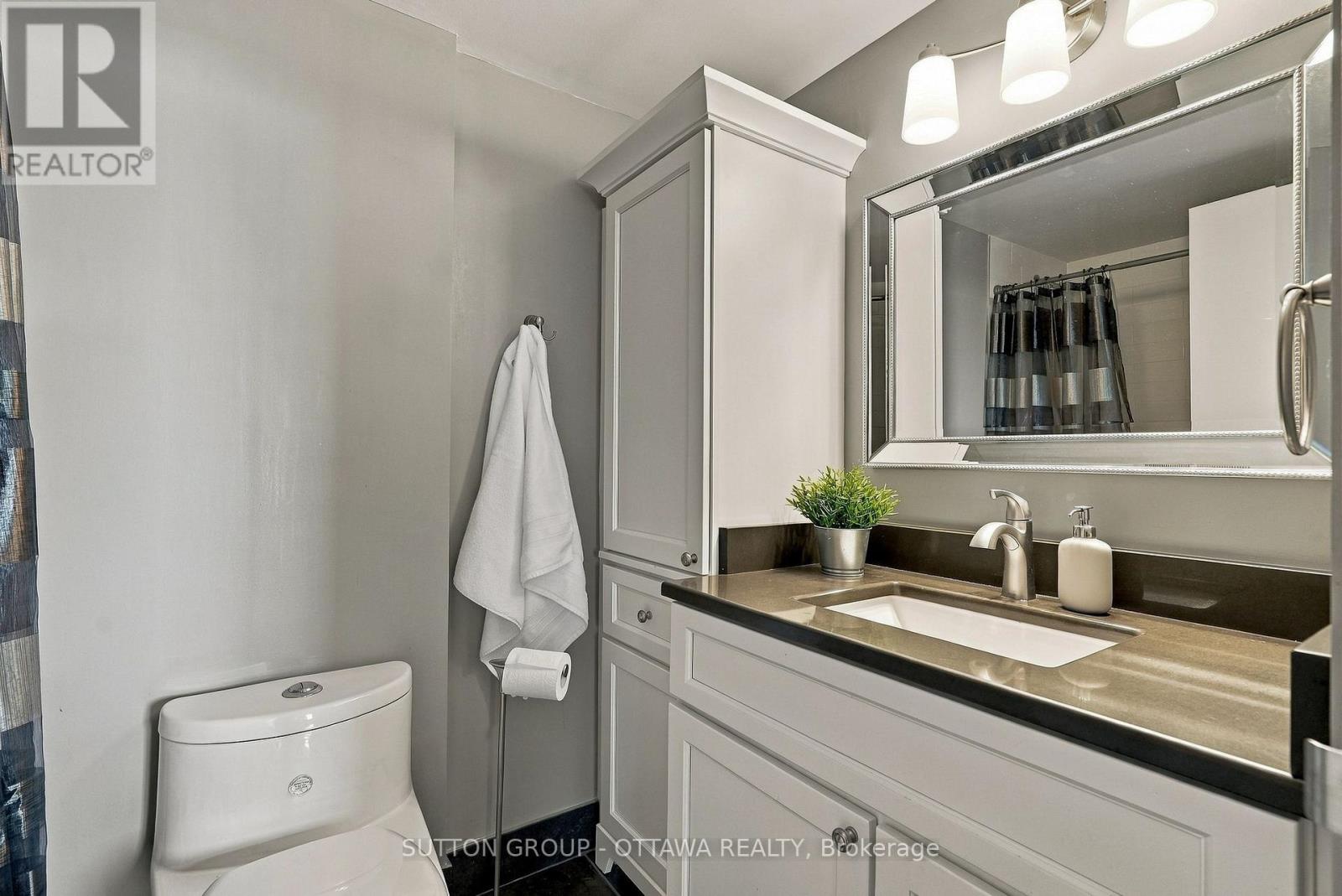 2 Bed, 2 Bath House for Sale in Ottawa – 1002 – 2871 RICHMOND ROAD, Ottawa – MLS# X13795546 - Image 36