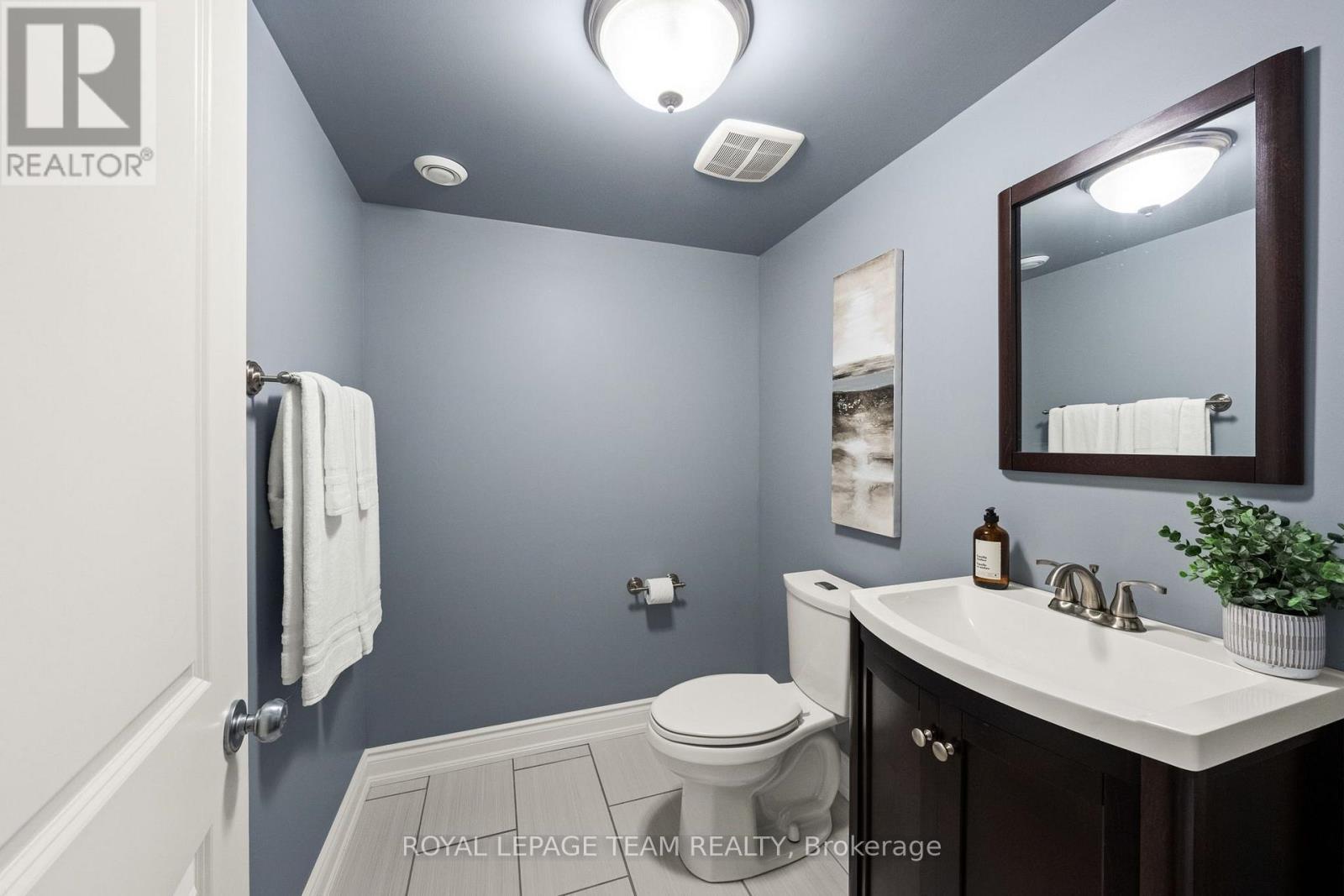 4 FRANCIS STREET - Image 35