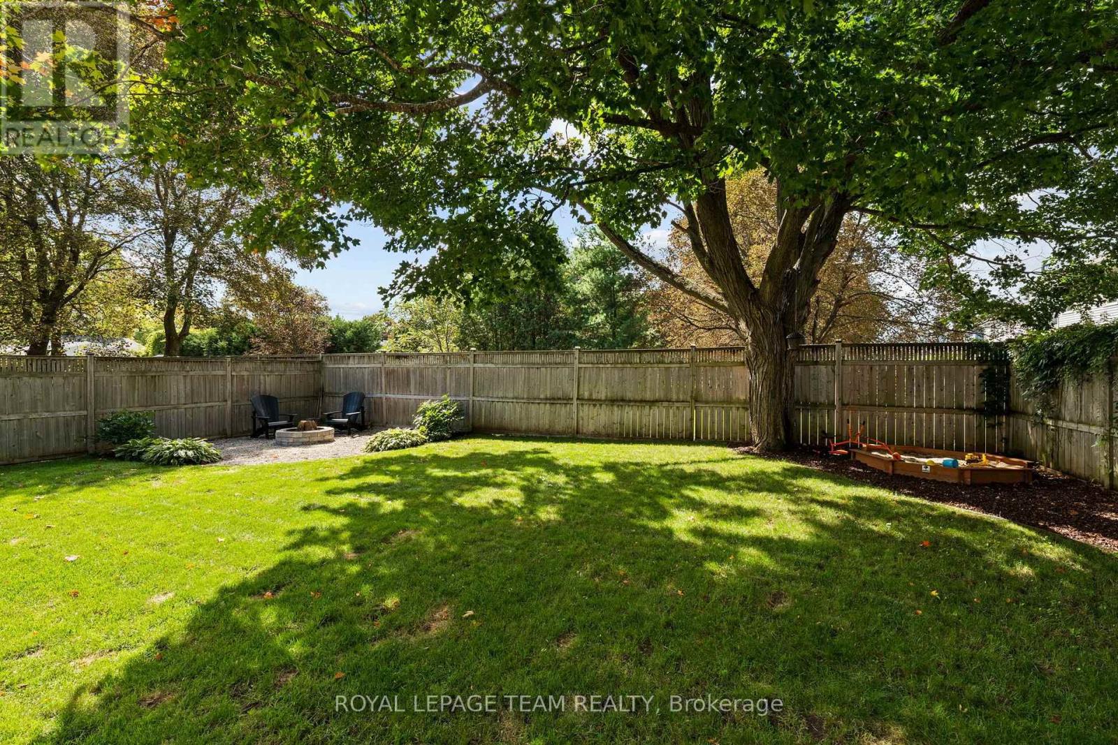 4 FRANCIS STREET - Image 42
