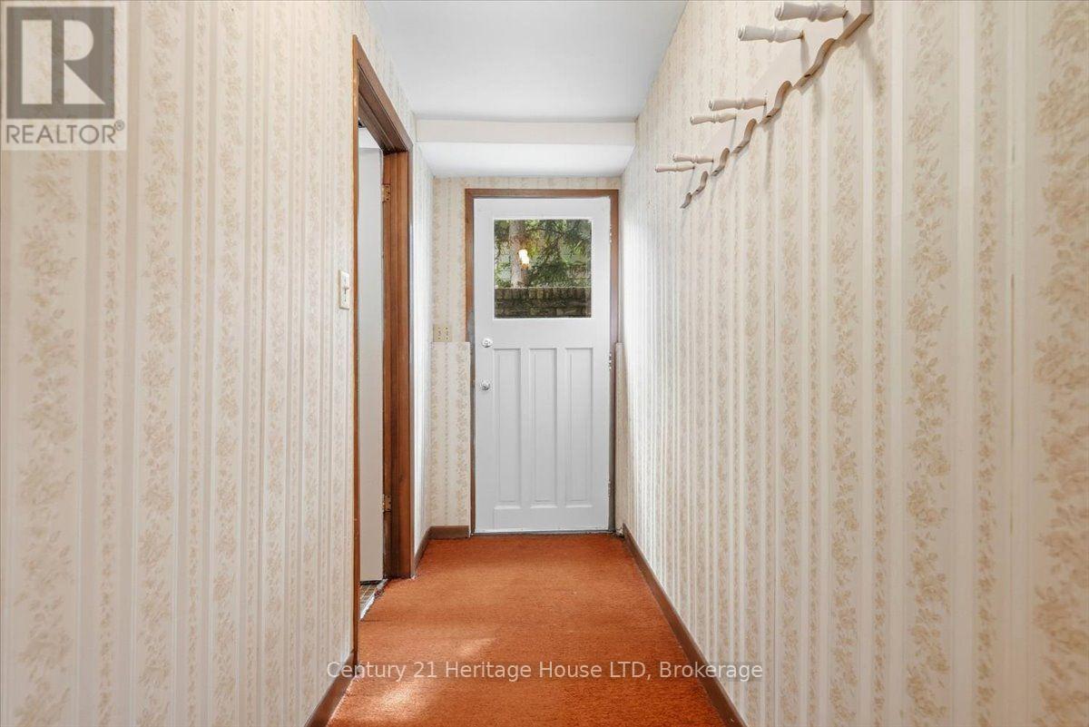 62 NORTHGATE DRIVE - 24