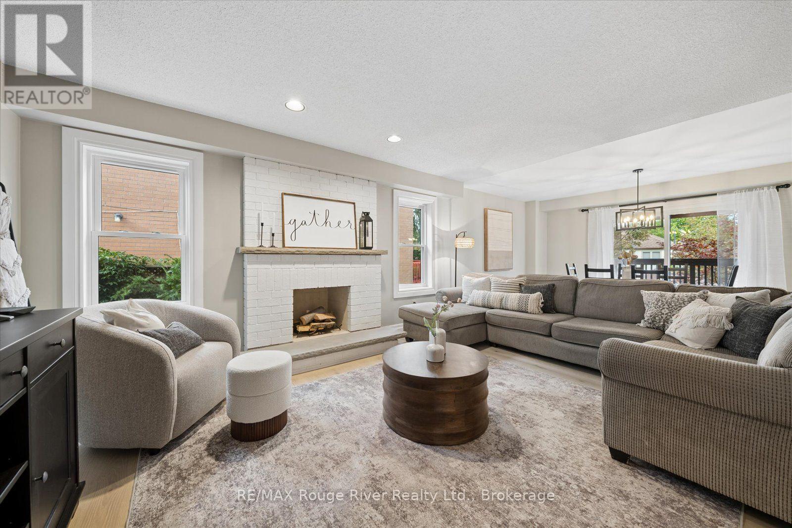1 Gowan Drive, Whitby, ON photo 13