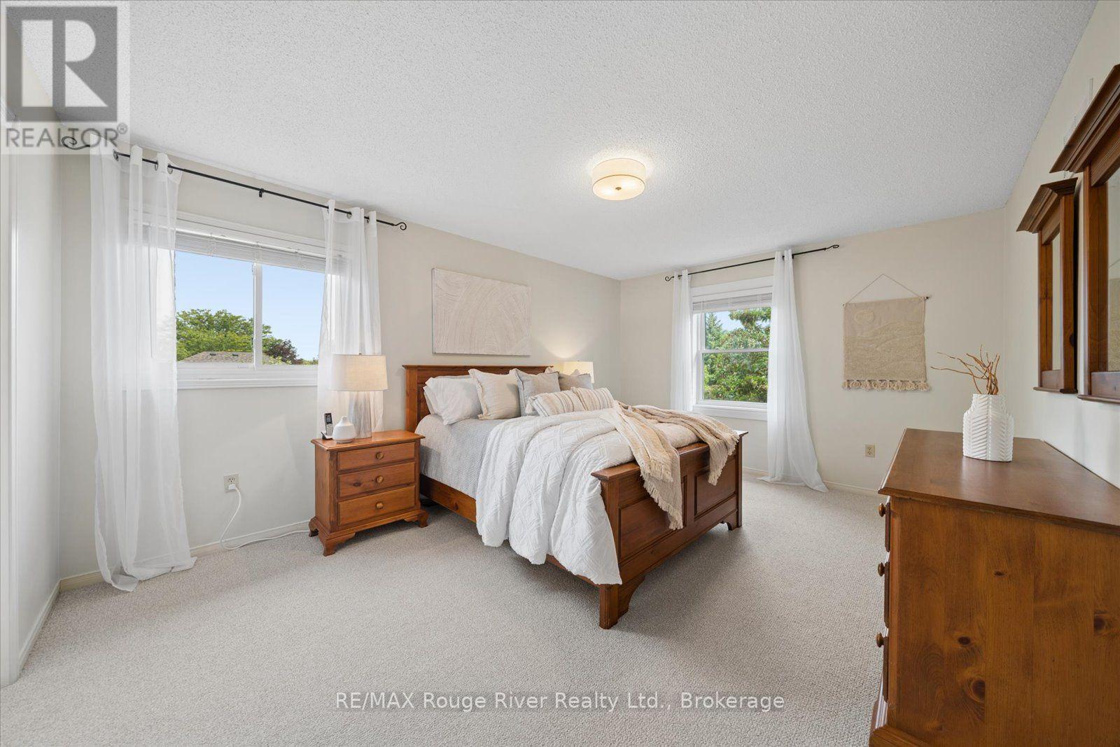 1 Gowan Drive, Whitby, ON photo 24