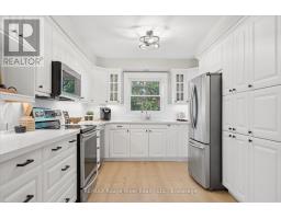1 Gowan Drive, Whitby, ON L1P1L5 Photo 17