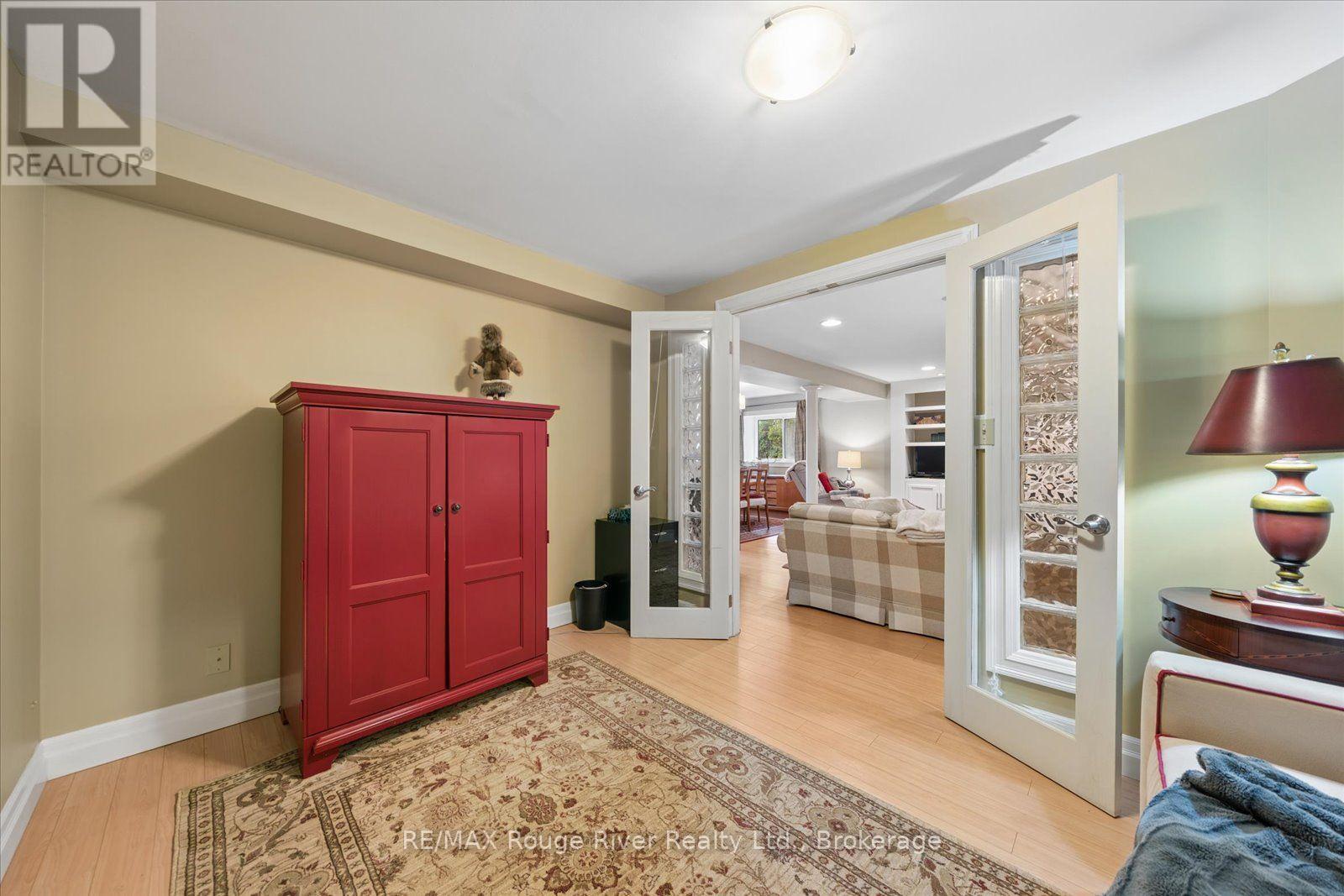 1 Gowan Drive, Whitby, ON photo 38