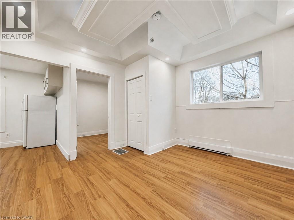 1 Bed, 1 Bath Apartment for Rent in London – 6 PEGLER Street, London - Image 7