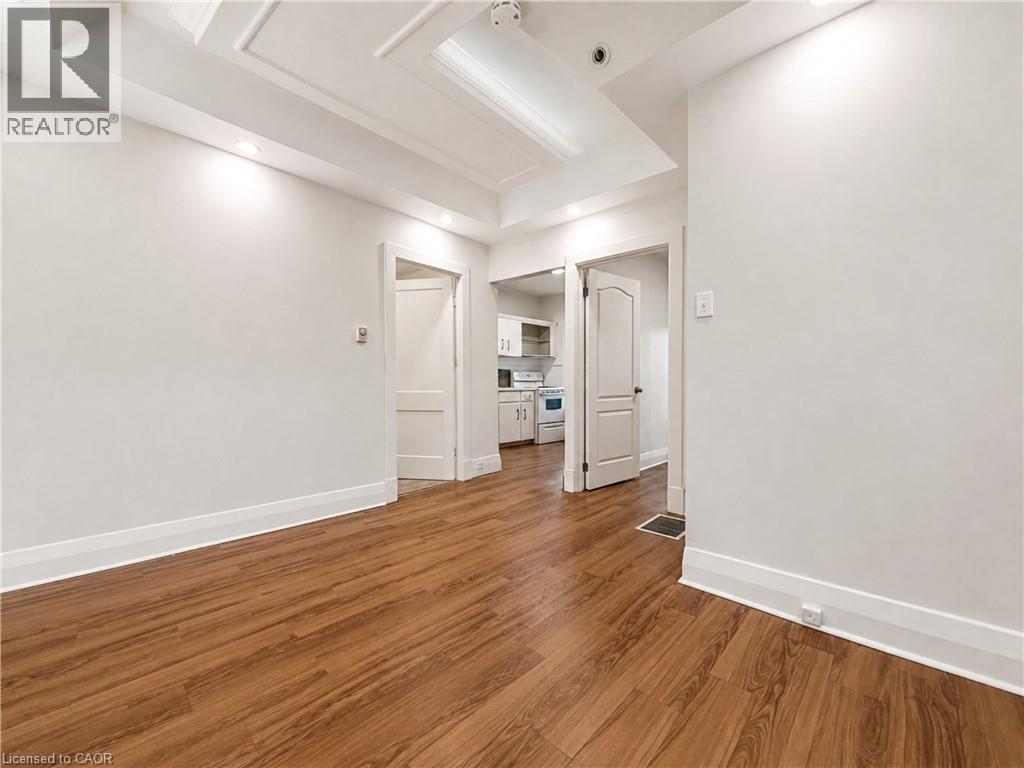 1 Bed, 1 Bath Apartment for Rent in London – 6 PEGLER Street, London - Image 8