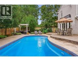 387 Valanna Crescent, Burlington, ON L7L2K7 Photo 36