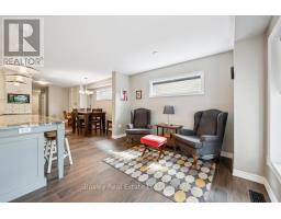 Bathroom - 64 Couling Crescent, Guelph, ON N1E0J8 Photo 14