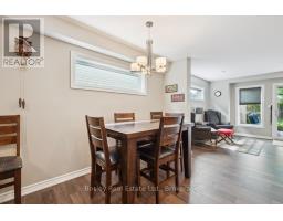 Bedroom 3 - 64 Couling Crescent, Guelph, ON N1E0J8 Photo 16