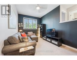 64 Couling Crescent, Guelph, ON N1E0J8 Photo 22
