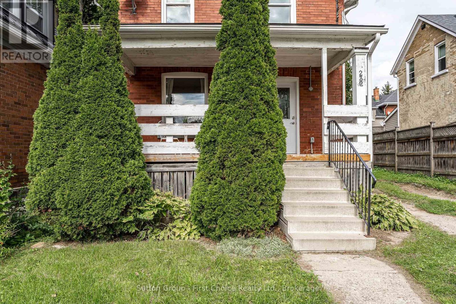232 West Gore Street, Stratford, Ontario, N5A1K8, Stratford, Ontario — photo 2 of 5