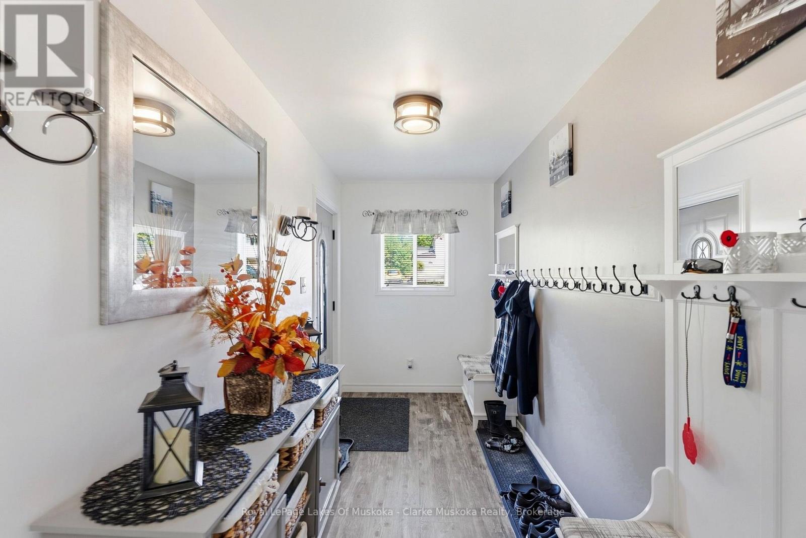 251 James Street West, Gravenhurst (Muskoka (S)), Ontario, P1P1J7, Gravenhurst (Muskoka (S)), Ontario — photo 5 of 5