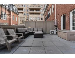 8 - 11 Niagara Street, Toronto, ON M5V3N9 Photo 24