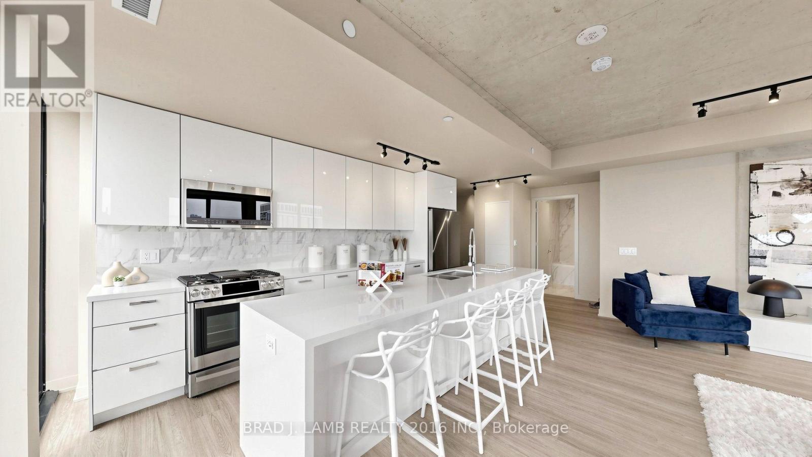 #3004 284 KING STREET E - 10