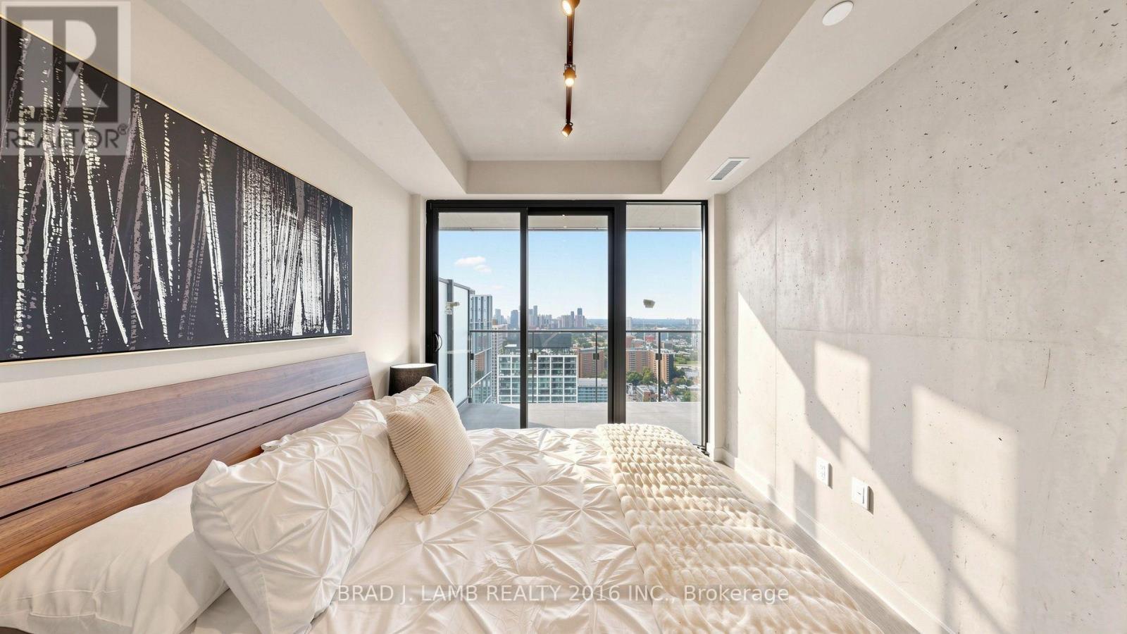 #3004 284 KING STREET E - 29