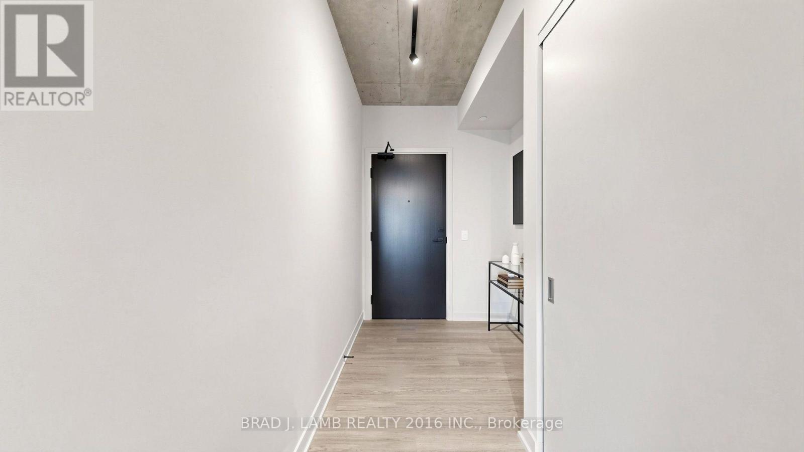 #3004 284 KING STREET E - 34