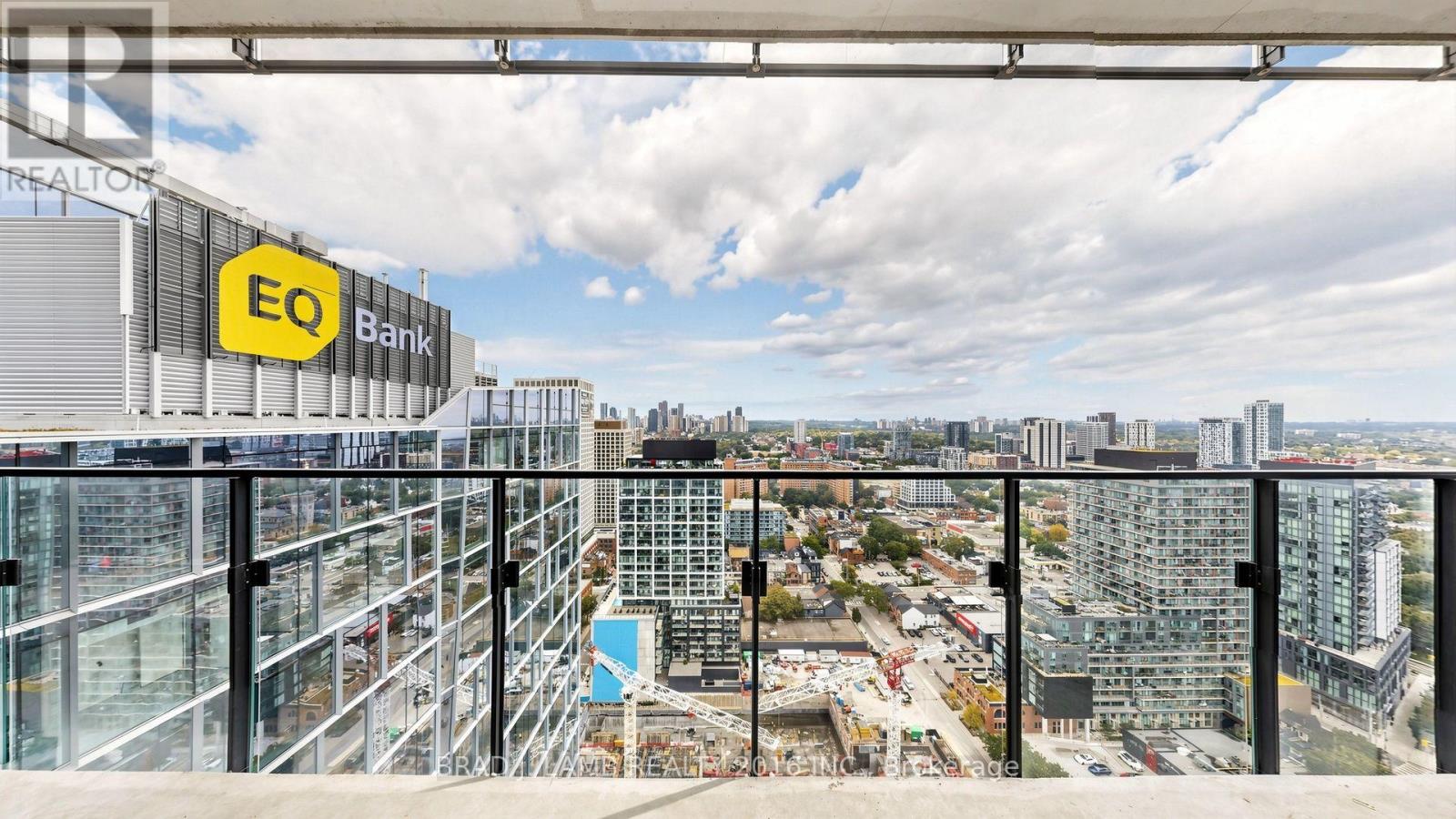 #3004 284 KING STREET E - 35