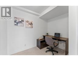 1411 - 212 Eglinton Avenue E, Toronto, ON M4P0A3 Photo 12