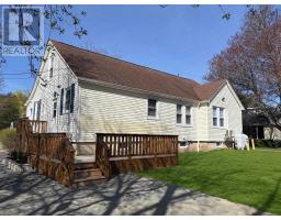 4pc Ensuite bath - 24 Varner Road, New Germany, NS B0R1E0 Photo 7