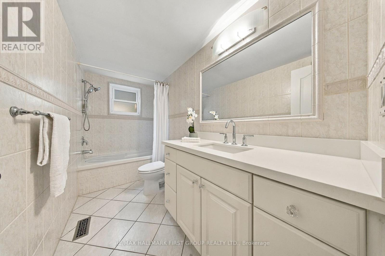 520 McLeod Crescent, Pickering, ON photo 22