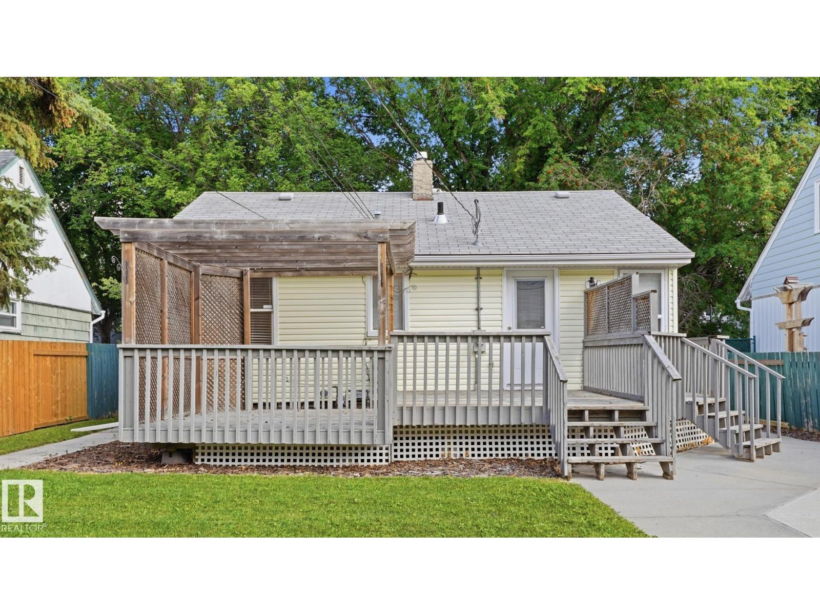 11836 62 ST NW - 38