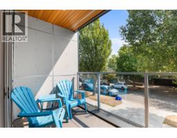 1704 Coronation Ave, Victoria, BC V8R1X2 Photo 24
