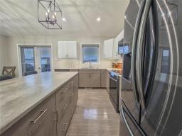 12 Derlago Drive, Brandon, MB R7B4J5 Photo 12