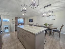 12 Derlago Drive, Brandon, MB R7B4J5 Photo 13