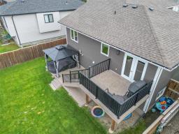12 Derlago Drive, Brandon, MB R7B4J5 Photo 37