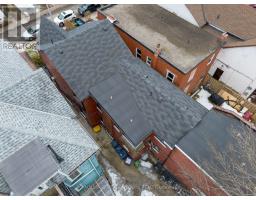70 Melbourne Avenue, Toronto, ON M6K1K7 Photo 7