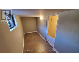 Bsmt - 508 Concord Avenue, Toronto, ON M6H2P8 Photo 13