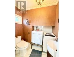2263 Harcourt Crescent, Mississauga, ON L4Y1W3 Photo 14
