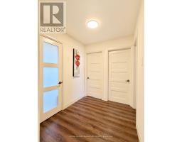 2263 Harcourt Crescent, Mississauga, ON L4Y1W3 Photo 17