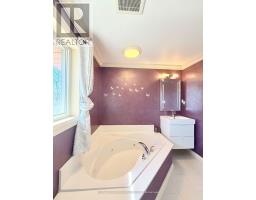 2263 Harcourt Crescent, Mississauga, ON L4Y1W3 Photo 18