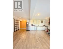 2263 Harcourt Crescent, Mississauga, ON L4Y1W3 Photo 27