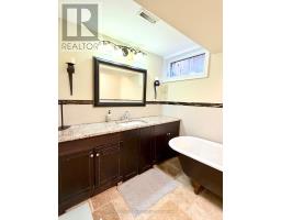 2263 Harcourt Crescent, Mississauga, ON L4Y1W3 Photo 39