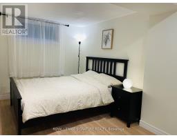 2263 Harcourt Crescent, Mississauga, ON L4Y1W3 Photo 42