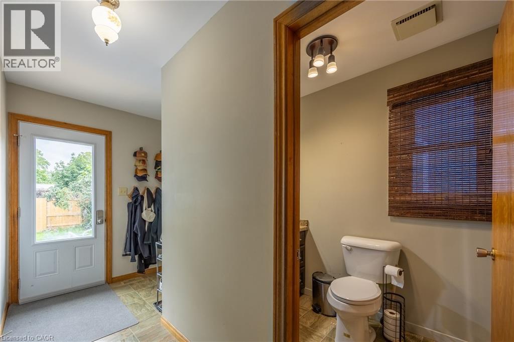 72 PINE Street - Image 20