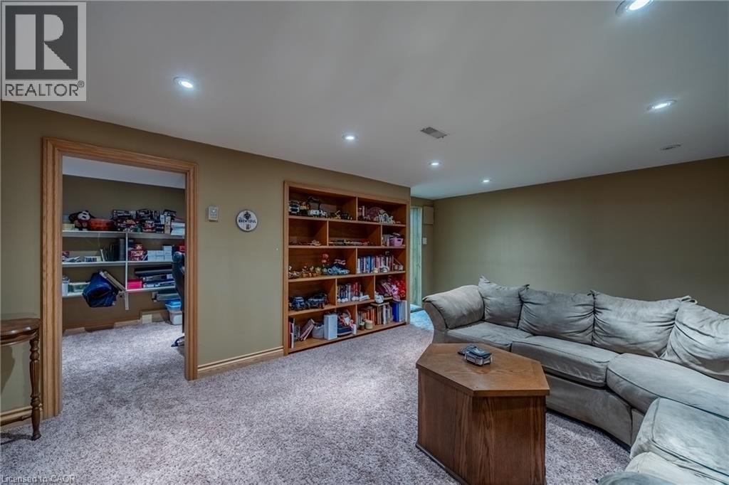 72 PINE Street - 30