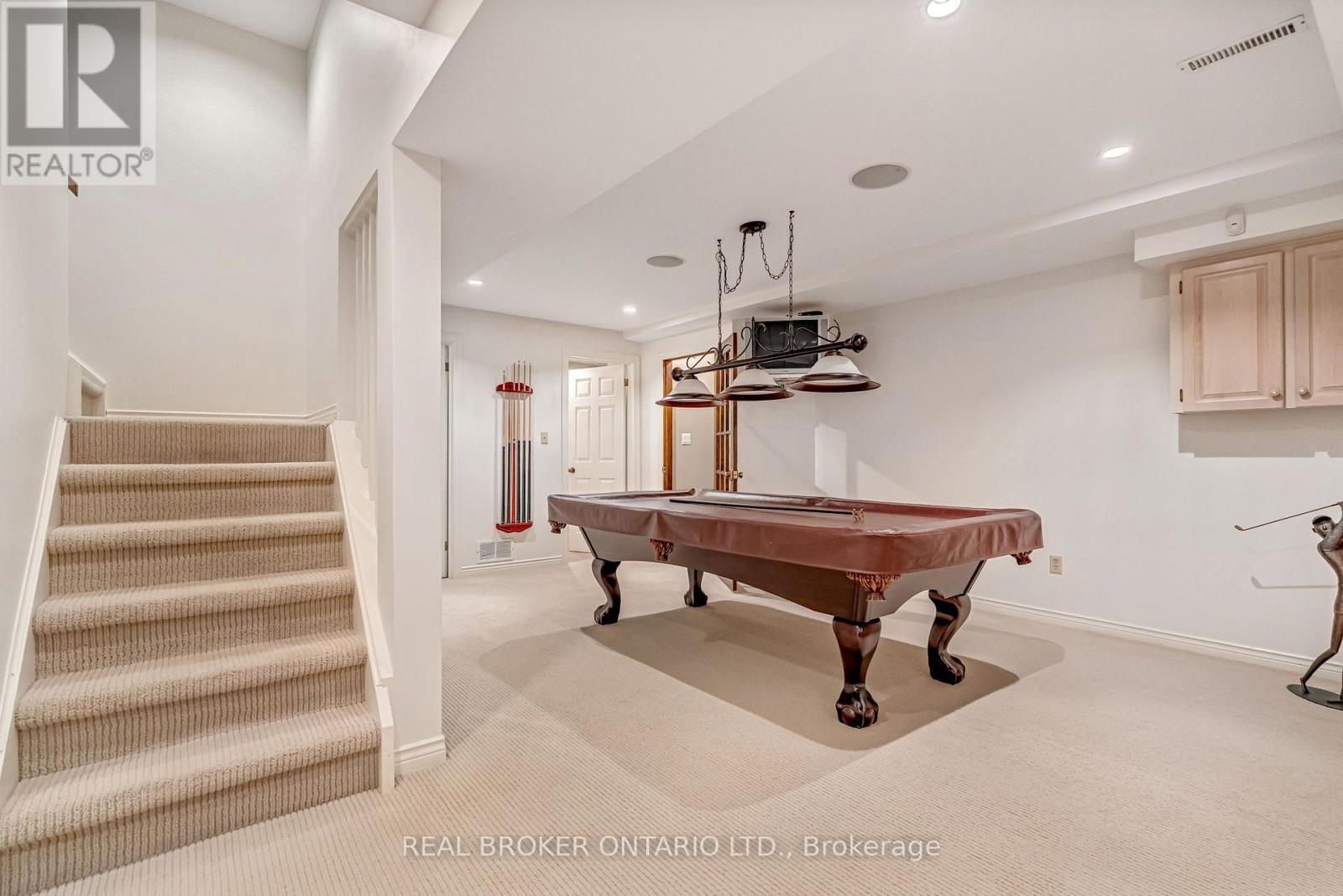 9 FLANDERS DRIVE - 36